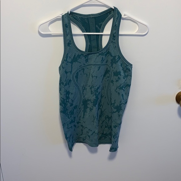 lululemon athletica Tops - Lululemon Tank